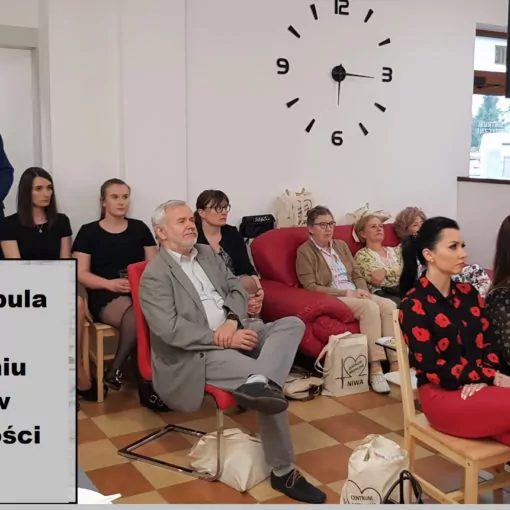 3-specjalistyczne-szkolenia-dla-kadry-medycznej-cmniwa-glogow-malopolski