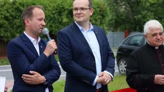 CM Niwa Głogów Młp. Nowa Przychodnia w Kupnie 10