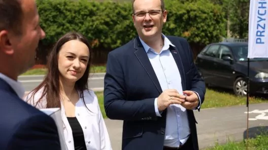 CM Niwa Głogów Młp. Nowa Przychodnia w Kupnie 24