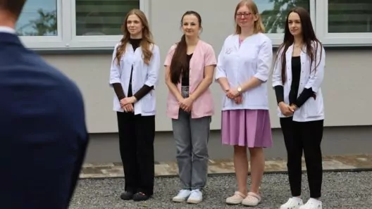 CM Niwa Głogów Młp. Nowa Przychodnia w Kupnie 8