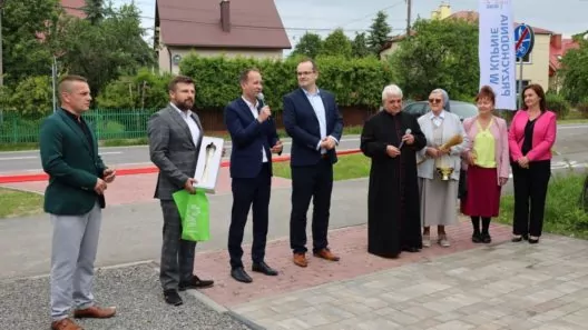 CM Niwa Głogów Młp. Nowa Przychodnia w Kupnie 9